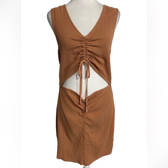 Free people large Laila dress natural cutout rutched in iced chai waffle - Picture 2 of 6